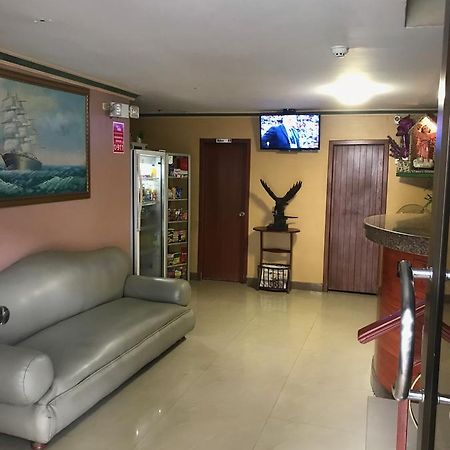 Hostal Bicentenario Guayaquil Exterior photo