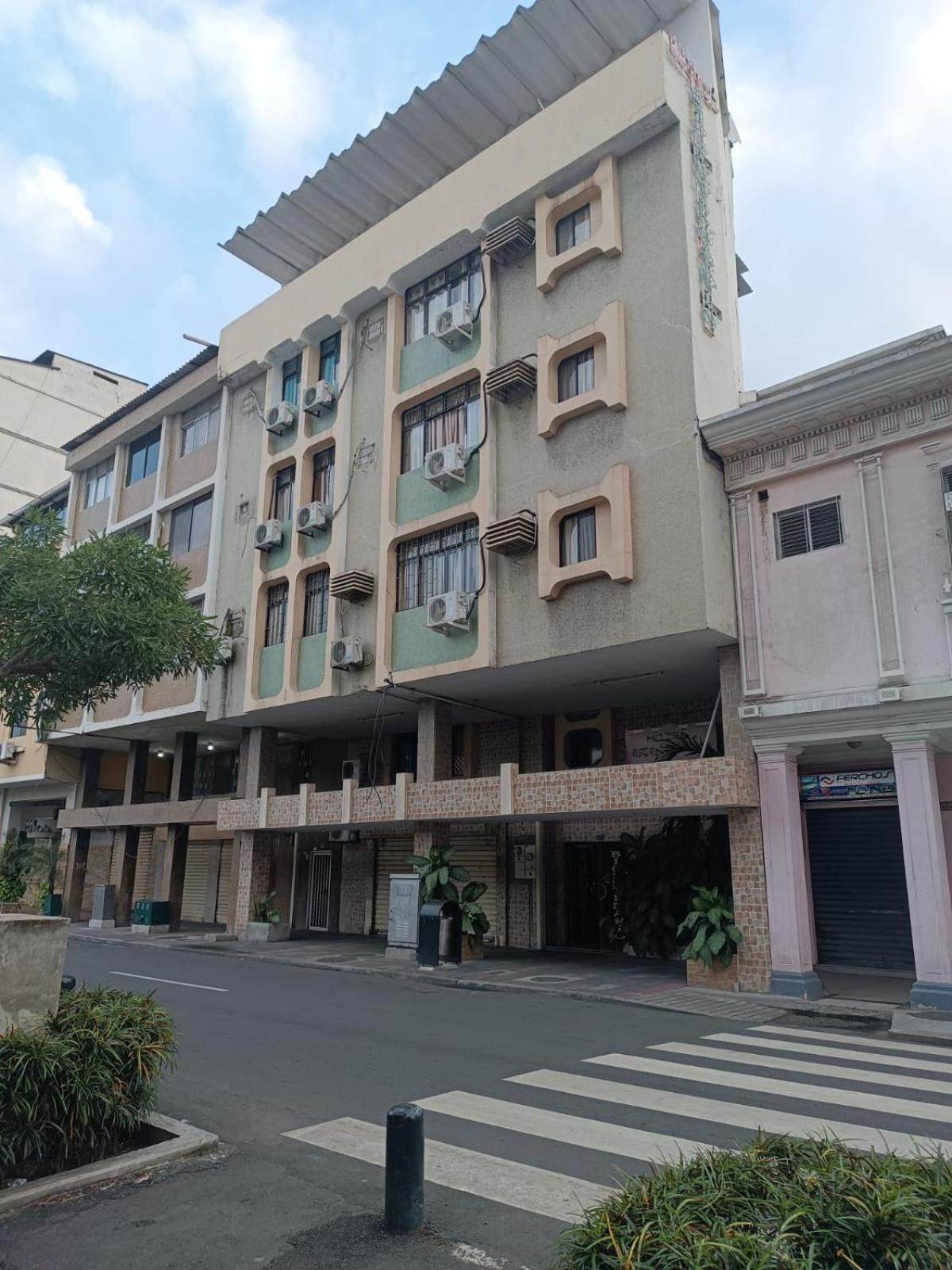 Hostal Bicentenario Guayaquil Exterior photo